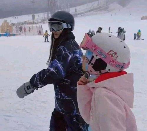 爆料滑雪教练视频大全集,揭秘滑雪技巧与训练方法  第1张 爆料滑雪教练视频大全集,揭秘滑雪技巧与训练方法  第1张